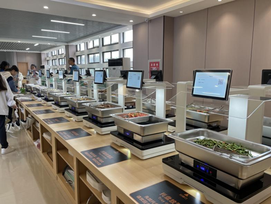 提升效率降低成本 智慧食堂引領餐飲新潮流