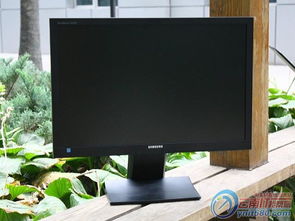 靈動視角，高效辦公——三星S24A450BW可升降旋轉液晶顯示器評測